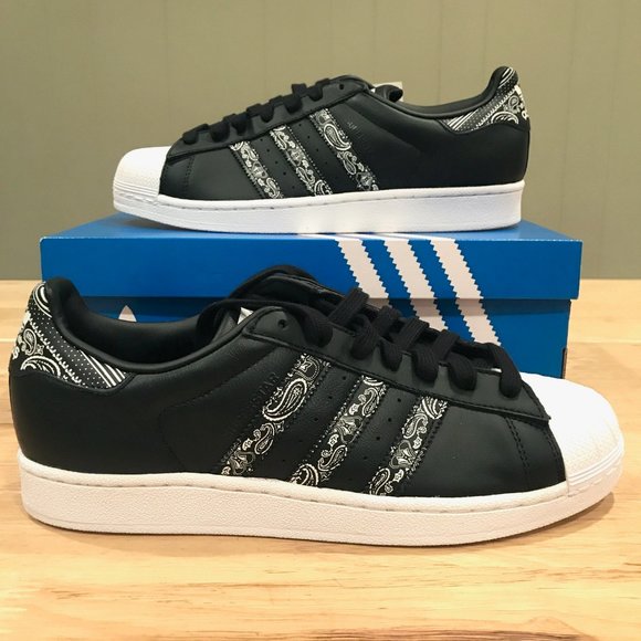 adidas questar retro